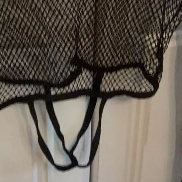 Ladies Size S Fishnet Top From Shein new - Picture 2 of 2